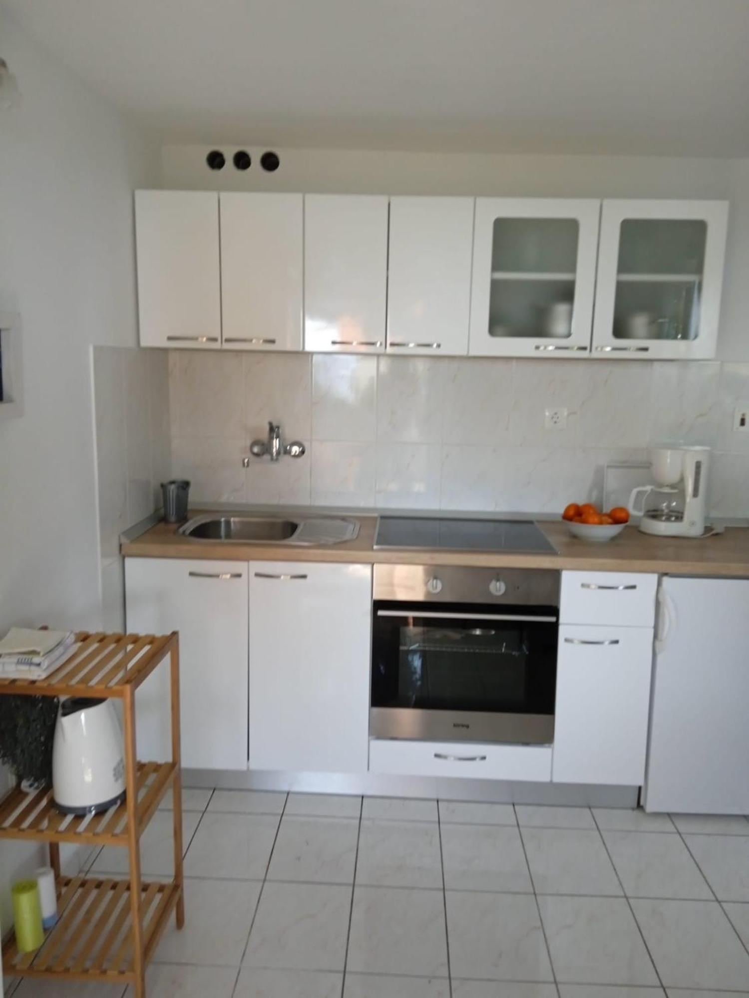 Apartmani Nila Sveta Nedelja  Oda fotoğraf
