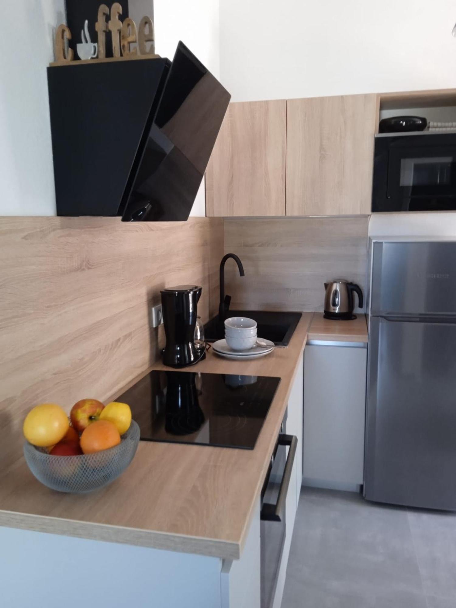 Apartmani Nila Sveta Nedelja  Dış mekan fotoğraf