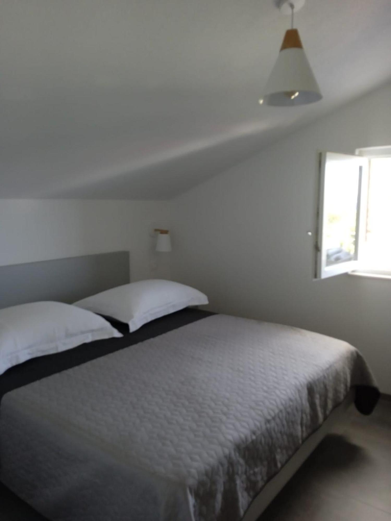 Apartmani Nila Sveta Nedelja  Dış mekan fotoğraf